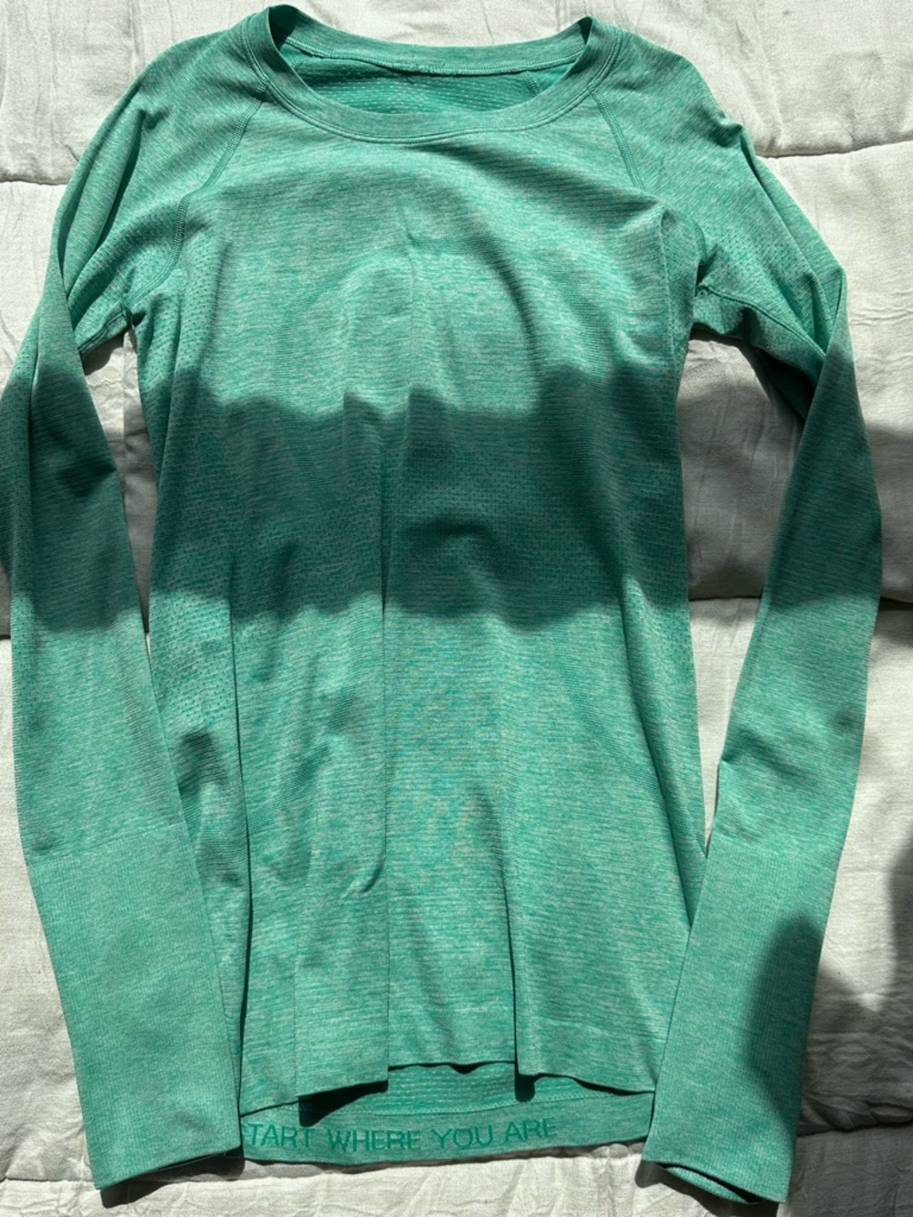 lululemon athletica Long Sleeve Tee in Green